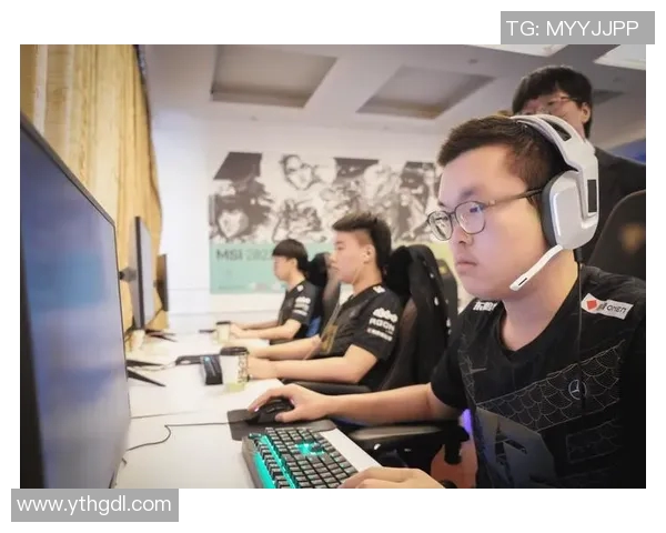 RNG状态引发热议球迷对战队表现和未来发展展开激烈讨论实时新闻